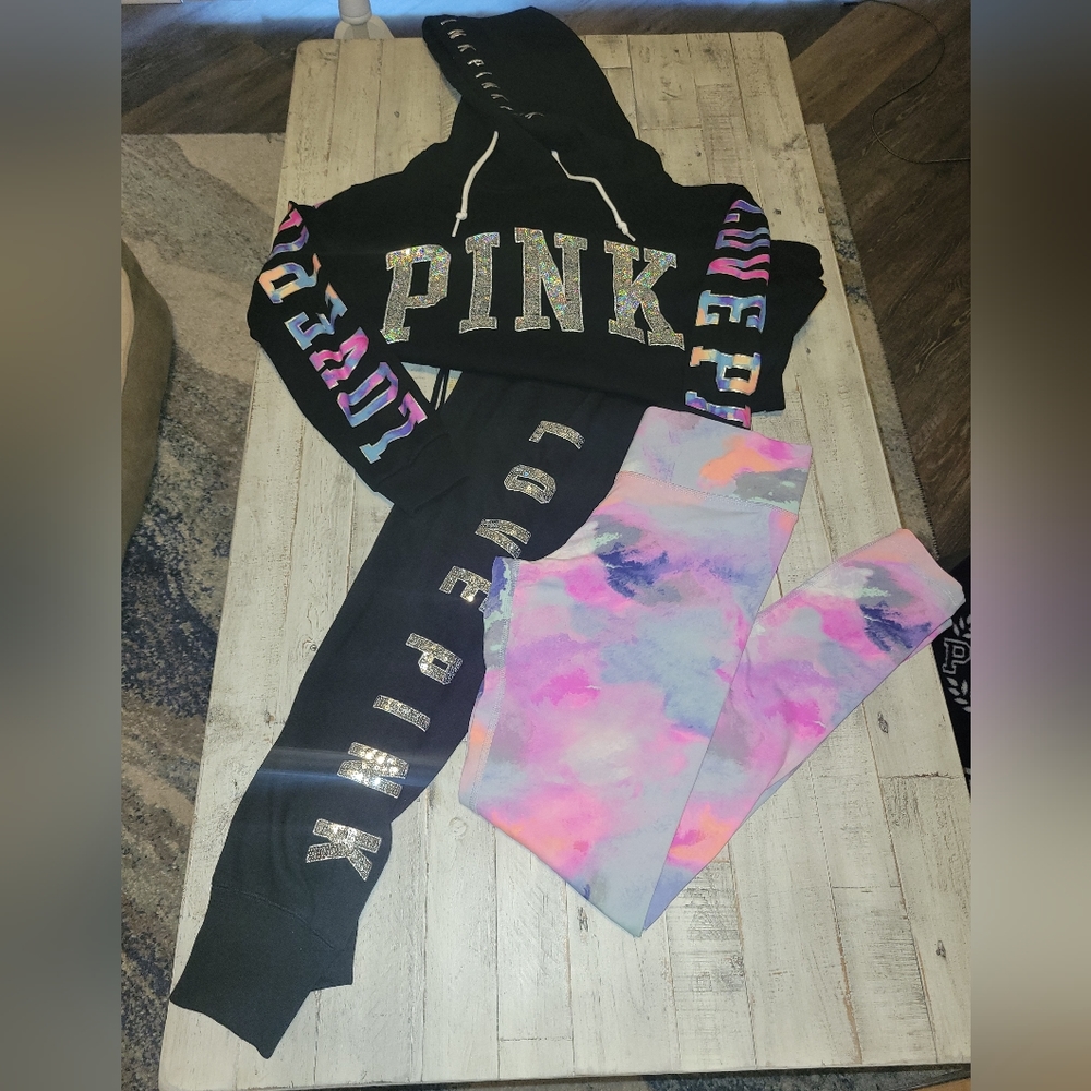RARE VS PINK WATERCOLOR SEQUIN BLING SET - Picture 2 of 16